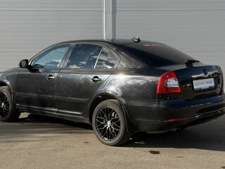 2011 Skoda Octavia DSG7 II (A5) Рестайлинг, чёрный, 560000 рублей, вид 5