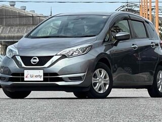 2017 Nissan Note II Рестайлинг, серый, 710000 рублей, вид 1