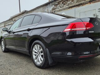 2015 Volkswagen Passat B8, чёрный, 1750000 рублей, вид 3