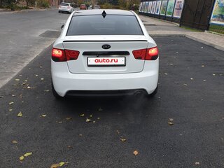 2009 Kia Cerato 4-speed II, белый, 650000 рублей, вид 5