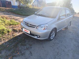 2005 Toyota Platz, серый, 400000 рублей, вид 1