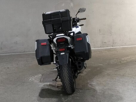 2022 Honda NT1100, белый, 1770000 рублей, вид 4