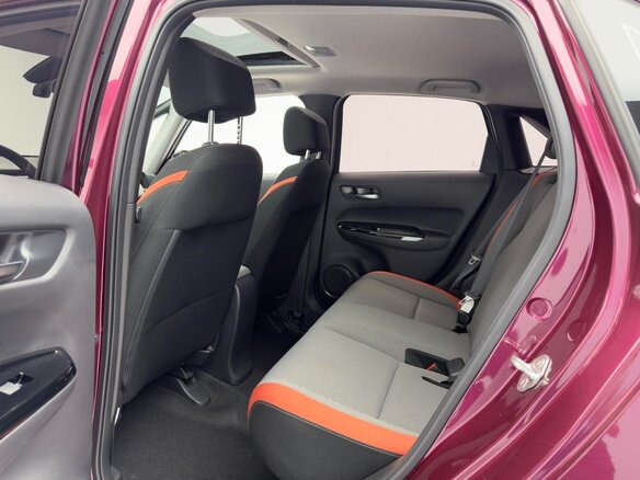 2022 Honda Fit Crosstar IV Рестайлинг, белый - вид 10