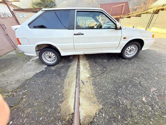 2013 Lada (ВАЗ) 2113, белый, 270000 рублей - вид 8