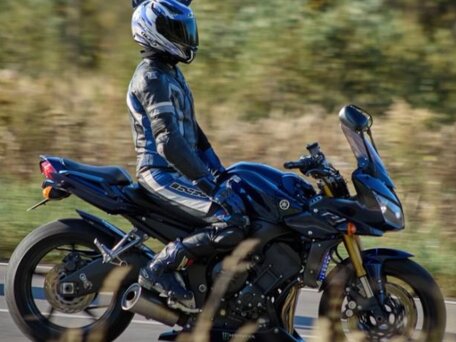2007 Yamaha FZ1, синий, 700000 рублей, вид 3