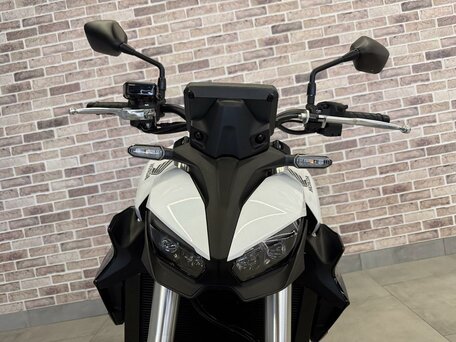 2025 Honda CB 1000 Hornet, белый, 1275000 рублей, вид 1