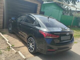 2018 Hyundai Solaris II, чёрный, 1220000 рублей, вид 4