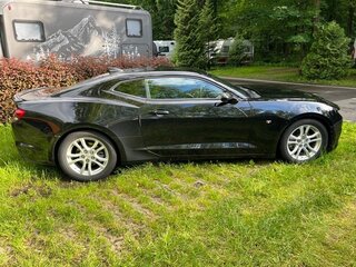 2021 Chevrolet Camaro VI Рестайлинг, чёрный, 2900000 рублей, вид 4
