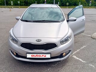 2015 Kia Ceed II Рестайлинг, серебристый, 1260000 рублей, вид 1