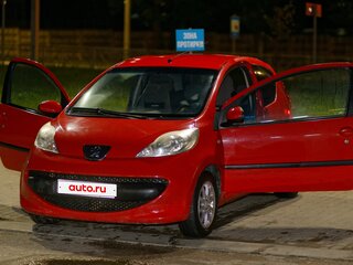 2007 Peugeot 107 I, красный, 250000 рублей, вид 3