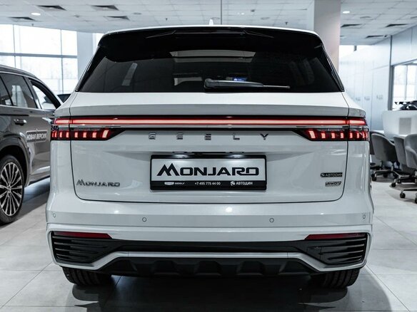 2026 Geely Monjaro I, белый, 4954990 рублей - вид 3