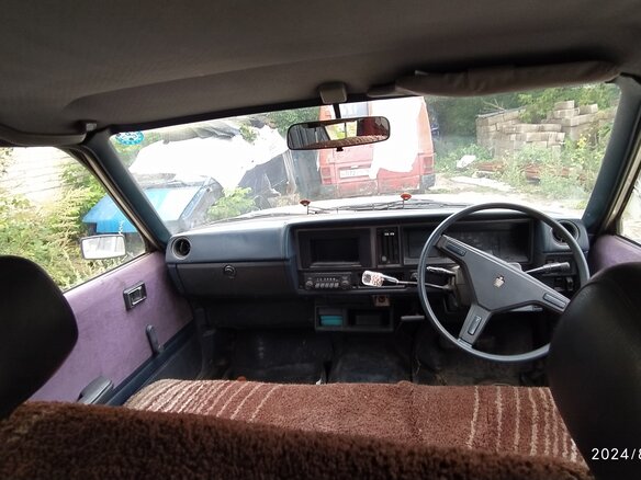 1989 Toyota Crown VIII (S130), белый, 131000 рублей - вид 20