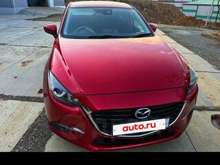 2017 Mazda Axela III Рестайлинг, красный, 1650000 рублей, вид 3