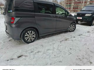 2014 Honda Freed Spike I Рестайлинг, серый, 1200000 рублей, вид 3
