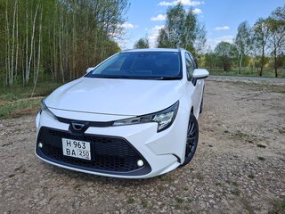 2021 Toyota Corolla XII (E210), белый, 1730000 рублей, вид 1