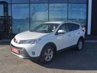 Toyota RAV4 IV (XA40)