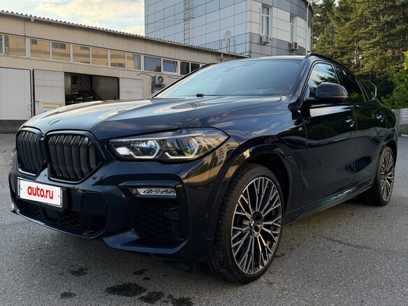 2021 BMW X6 30d III (G06), синий