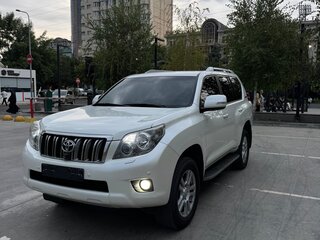 2010 Toyota Land Cruiser Prado 150 Series, белый, 2500000 рублей, вид 2