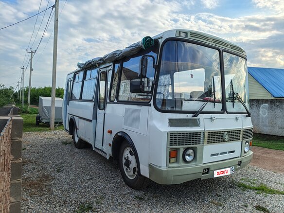 2011 ПАЗ 3205, белый, 330000 рублей