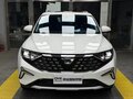 2023 Jetta VS7 I Рестайлинг 1, белый, 1690213 рублей - вид 1