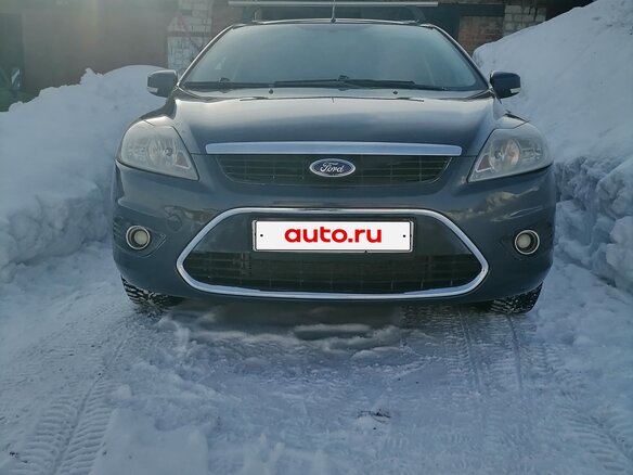 2011 Ford Focus II Рестайлинг, серый, 489000 рублей - вид 1