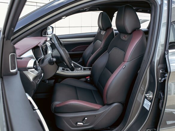2023 Geely Coolray I, серый, 1695000 рублей - вид 10