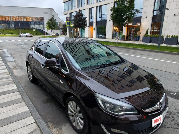 2013 Opel Astra J Рестайлинг, коричневый, 825000 рублей - вид 10