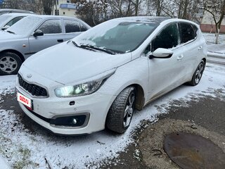 2016 Kia Ceed II Рестайлинг, белый, 1250000 рублей, вид 1