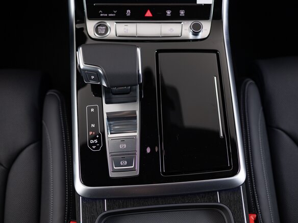 2024 Audi Q7 55 TFSI II (4M) Рестайлинг 2, белый, 11390000 рублей - вид 18