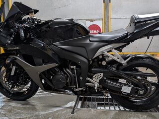 2007 Honda CBR 600RR, чёрный, 680000 рублей, вид 4