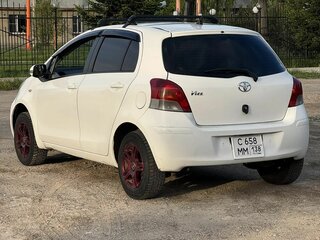 2009 Toyota Vitz II (XP90), белый, 530000 рублей, вид 5