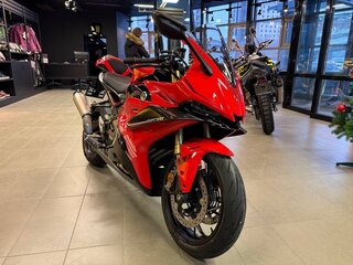2026 Voge RR660S, красный, 794000 рублей, вид 3