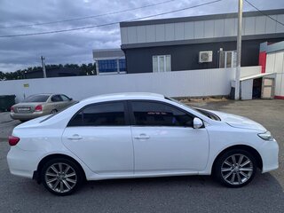 2011 Toyota Corolla X (E140, E150) Рестайлинг, белый, 720000 рублей, вид 3