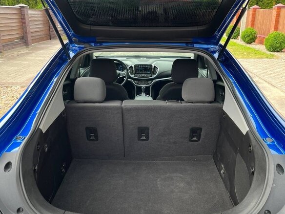 2017 Chevrolet Volt II, синий, 1220000 рублей - вид 16