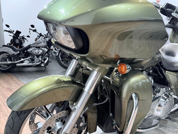 2017 Harley-Davidson Road Glide, зелёный, 1999000 рублей - вид 22