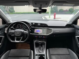 2020 Audi Q3 35 TFSI II (F3), белый, 1785000 рублей, вид 5