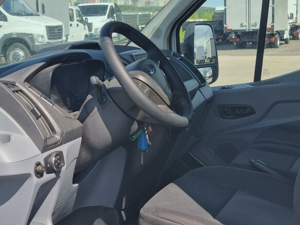 2018 Ford Transit, белый, 2070000 рублей - вид 8