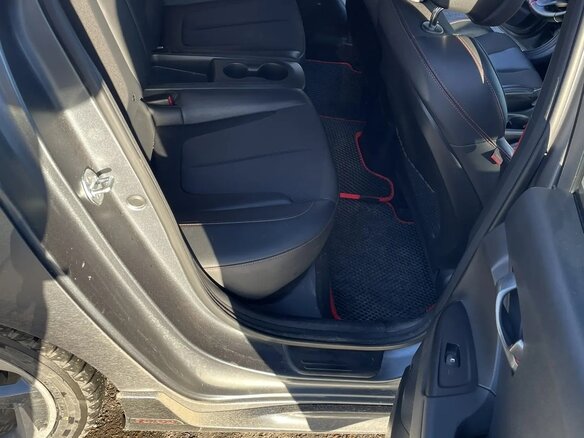 2019 Hyundai Veloster II, серый, 2500000 рублей - вид 14