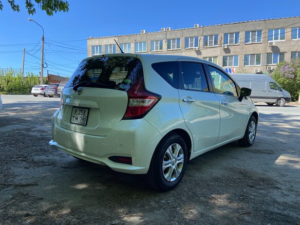 2018 Nissan Note II Рестайлинг, белый, 950000 рублей - вид 5