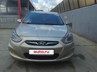 2012 Hyundai Solaris I, бежевый, 620000 рублей, вид 2