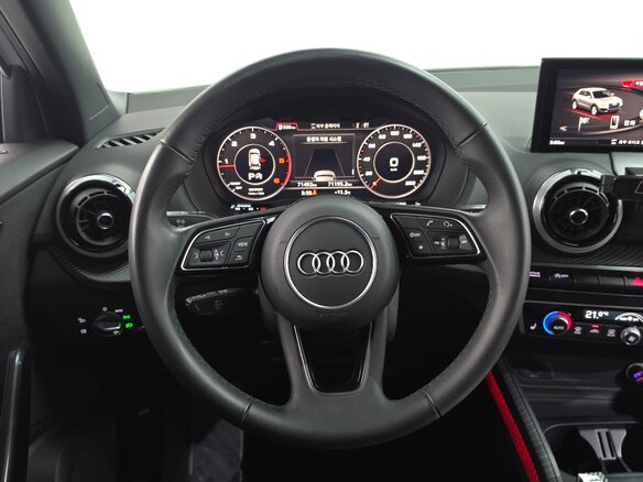 2023 Audi Q2 35 TDI I Рестайлинг, белый - вид 9
