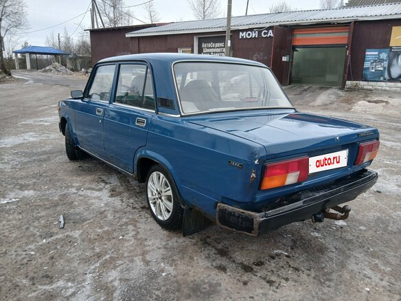 2005 Lada (ВАЗ) 2105, синий, 135000 рублей - вид 4