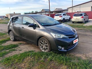 2013 Toyota Verso I Рестайлинг, серый, 1325000 рублей, вид 4