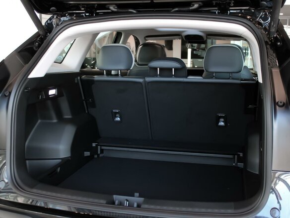 2026 Geely Atlas II, чёрный, 4119990 рублей - вид 27