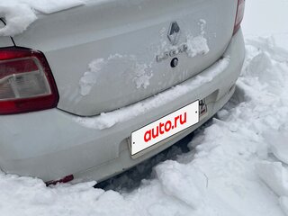 2018 Renault Logan II, белый, 370000 рублей, вид 3