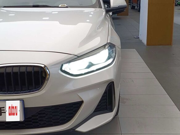 2021 BMW 1 серии 120i III (F52) Рестайлинг, белый, 1335000 рублей - вид 15
