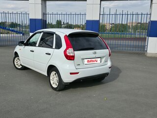 2013 Lada (ВАЗ) Kalina II, белый, 450000 рублей, вид 3