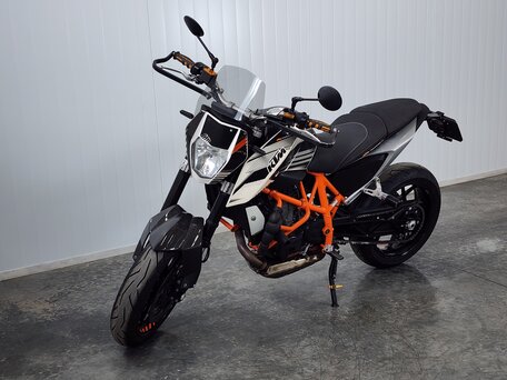 2013 KTM 690 Duke, белый, 419000 рублей, вид 4
