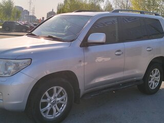 2010 Toyota Land Cruiser 200 Series, серебристый, 2870000 рублей, вид 5