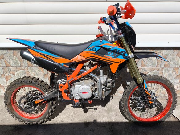 2024 Kayo Evolution YX140EM, оранжевый, 90000 рублей